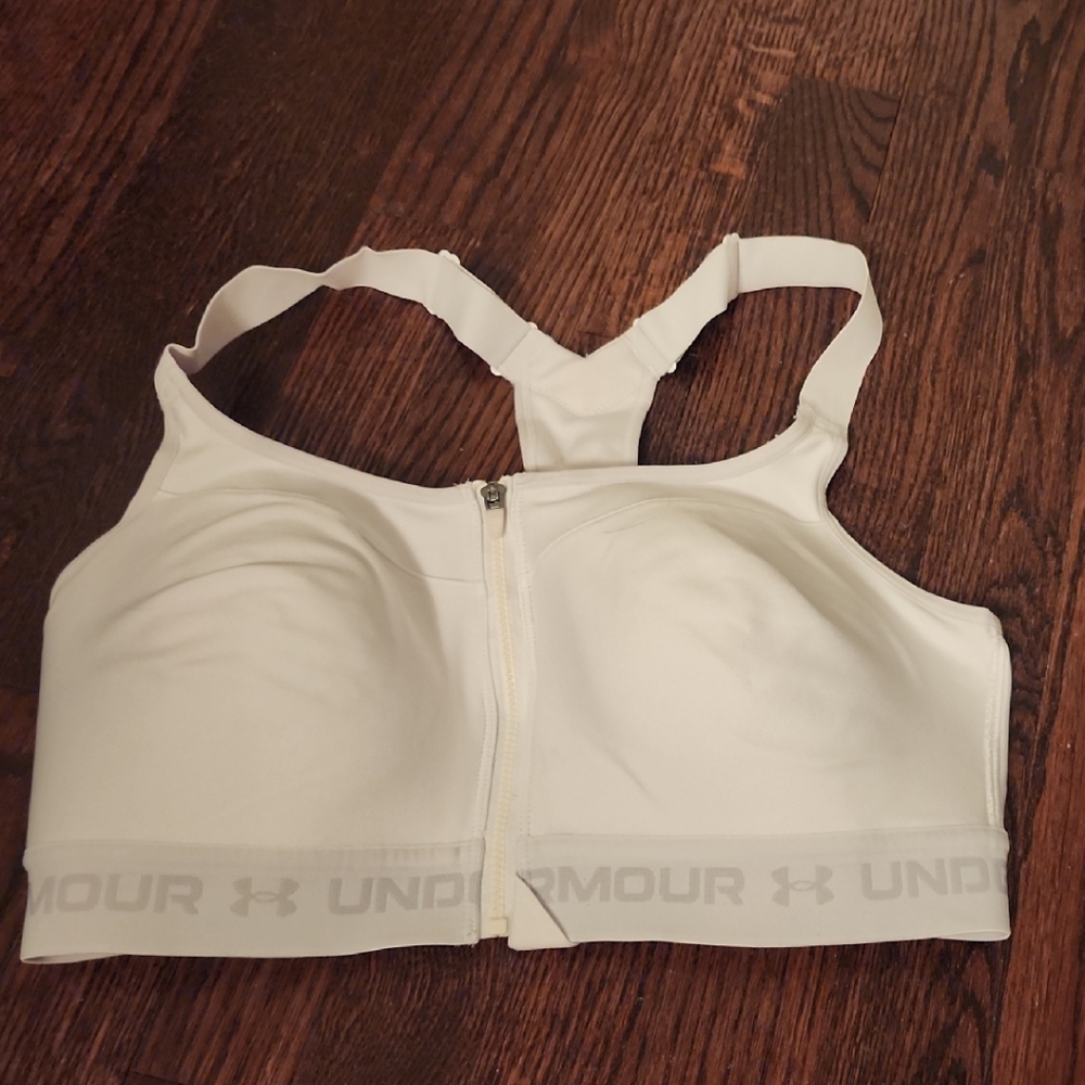Under Armour Ivory Zipper Sports Bra